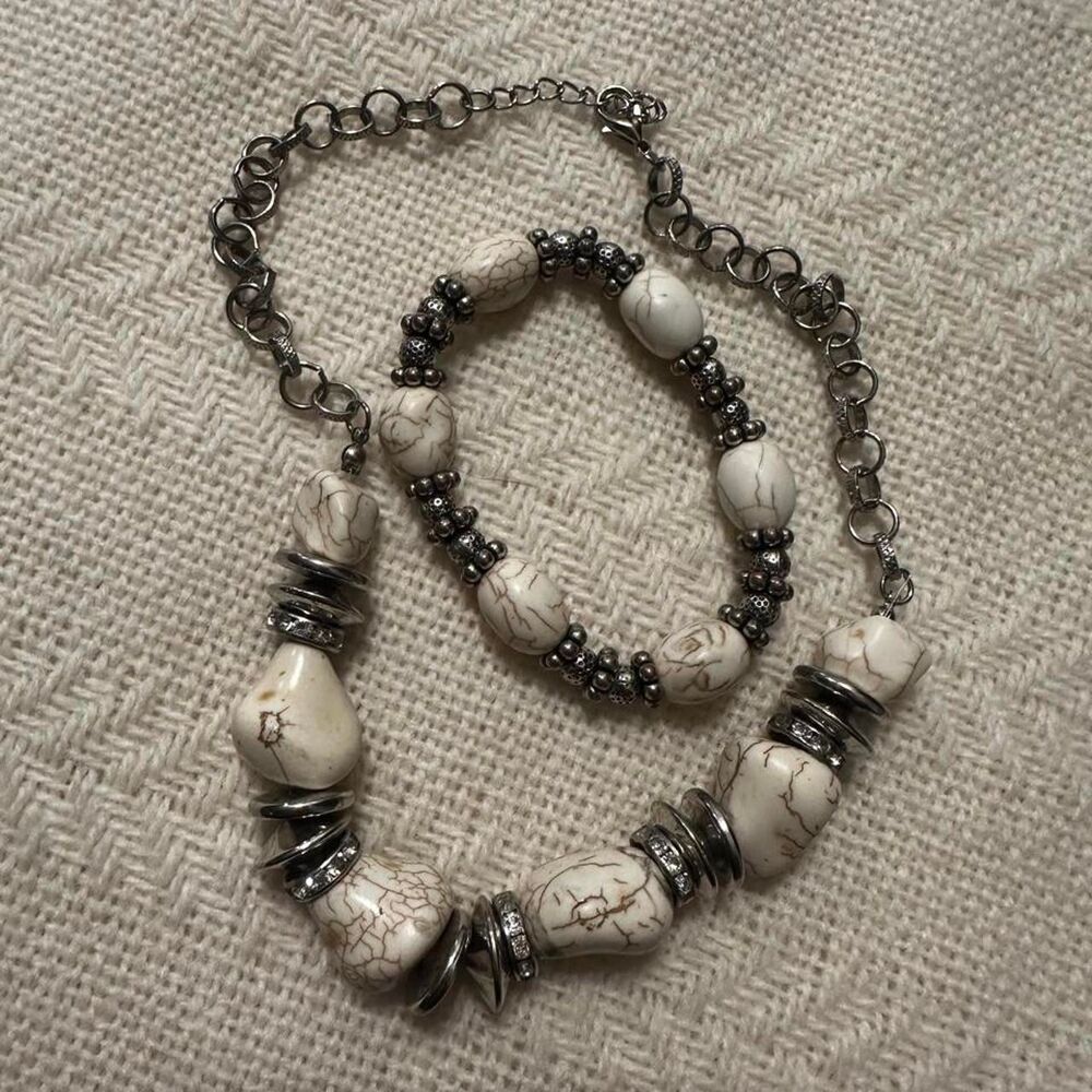 Unbranded Women's Silver and White Jewellery